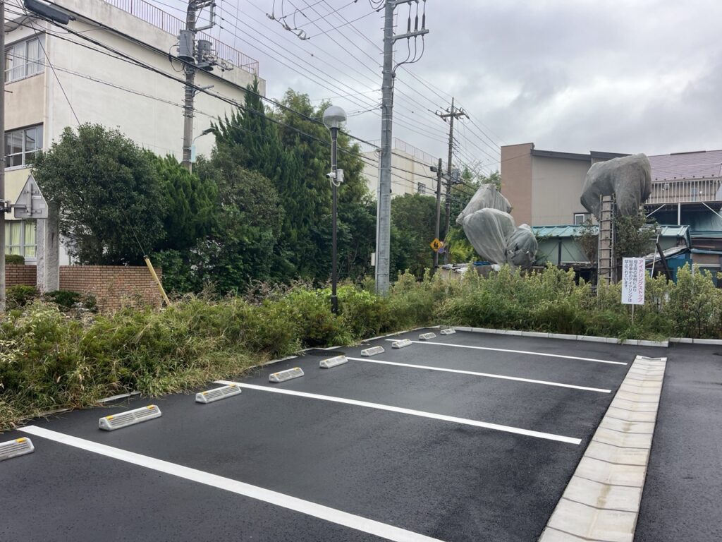 越谷市立地域スポーツセンター　駐車場