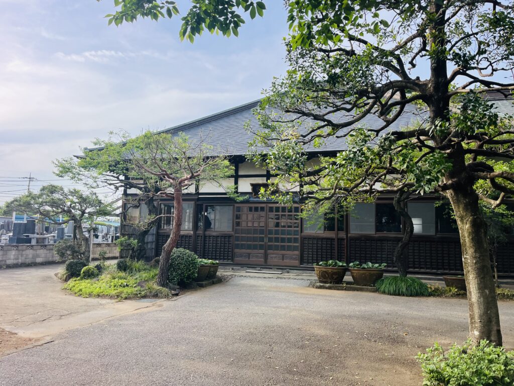 お寺 本堂1